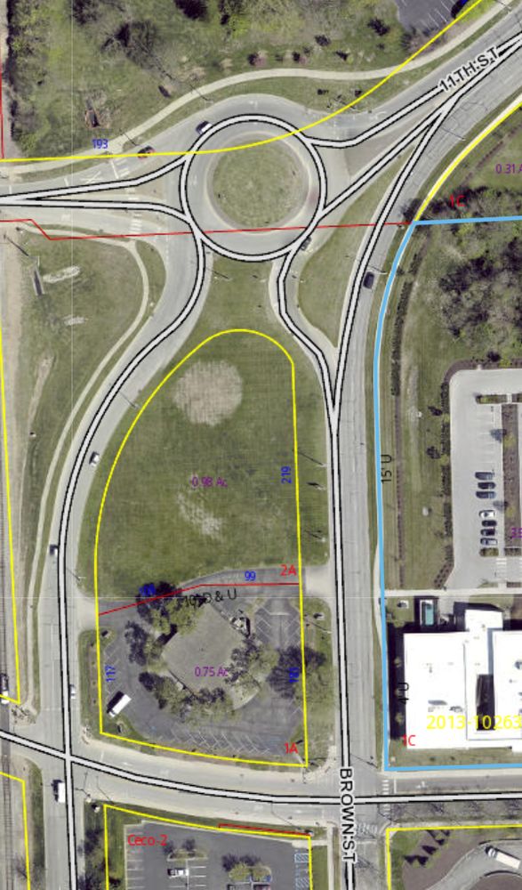 Suites ~ 1400 to 2800 SF: 810 Brown St, Columbus, IN 47201